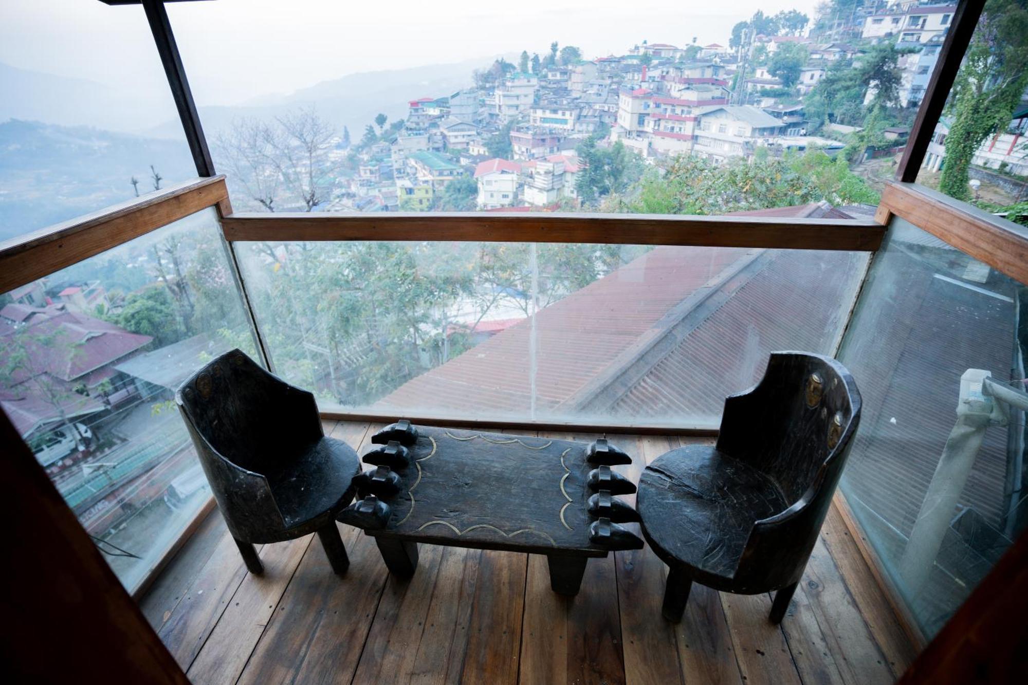 2K Hotel Kohima Exterior photo